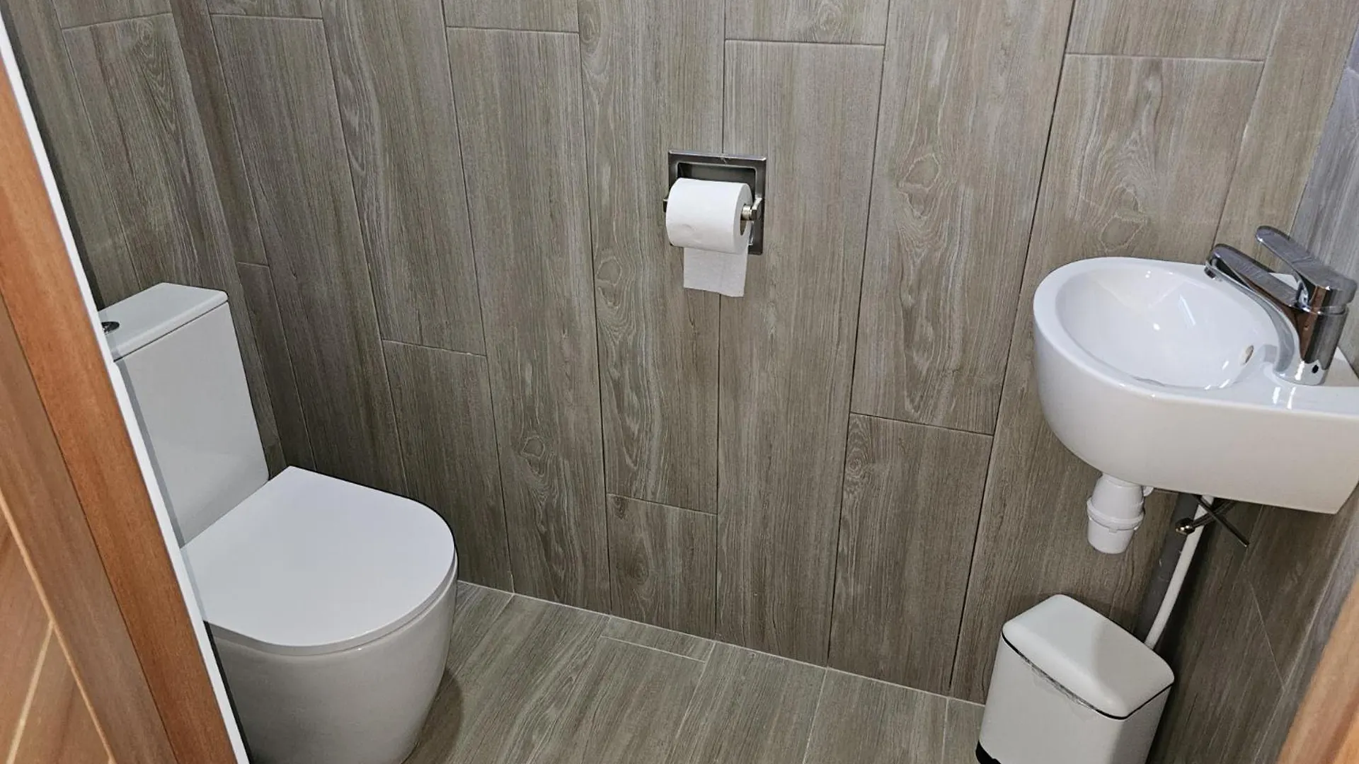 Raina Lodge - Fare Oriana - Piscine Privee Хаапити